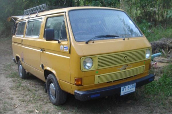 รถตู้โฟล์ค