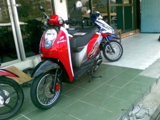 Scoopy &ndash; i รถสวยคุณภาพดี ปี 2555 ขายเพียง 26500 บาท