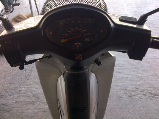 ขาย2คันคู่!เวฟ125ไอ หัวฉีดสต๊าทมือตัวแรก+125R กุญแจใหญ่ ปี48 รถเครื่องเดิมดีแน่นทั้ง2คัน พร้อมใช้ ทะเบียน+เอกสารโอน ภาษีไม่หมด 088-2197709