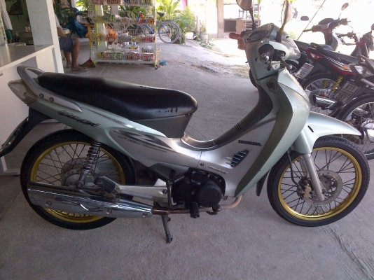 ขาย2คันคู่!เวฟ125ไอ หัวฉีดสต๊าทมือตัวแรก+125R กุญแจใหญ่ ปี48 รถเครื่องเดิมดีแน่นทั้ง2คัน พร้อมใช้ ทะเบียน+เอกสารโอน ภาษีไม่หมด 088-2197709