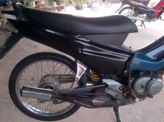 ด่วน!ฮอนด้าเทน่า ตัวนี้ไม่มีครัส ปี38 รถเครื่องเดิมแน่นๆ พร้อมใช้ ทะเบียน+เอกสารโอน ภาษี52 088-2197709