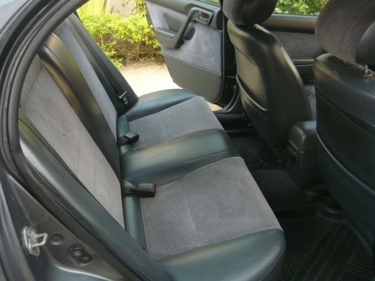 ขายรถที่บ้านพร้อมใช้ด่วน TOYOTA ท้ายโด่ง ท้ายแยก 1.6 GLI ออโต้ ปี96 สวยจัด