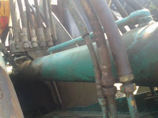 ขายด่วนรถแมคโคร PC 40 บูมไสล หัวคีบไม้ ขายด่วนรถแมคโคร PC 40 บูมไสล หัวคีบไม้