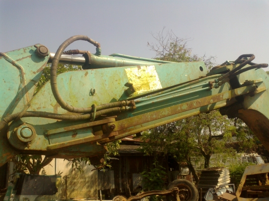 ขายด่วนรถแมคโคร PC 40 บูมไสล หัวคีบไม้ ขายด่วนรถแมคโคร PC 40 บูมไสล หัวคีบไม้