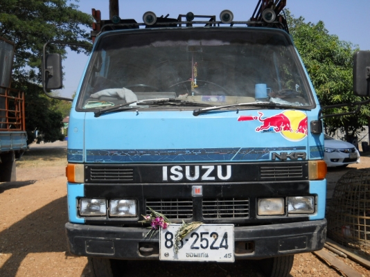 ขาย ISUZU NKR 110 แรงรถห้างแท้ ขาย ISUZU NKR 110 แรงรถห้างแท้