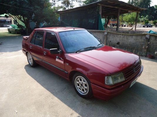 ขาย Peugeot 309 สีแดงสวย ราคา 35,000 บาท +++++++++
