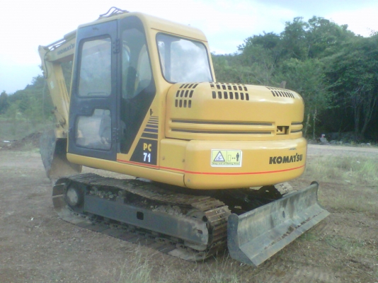 ขายKOMATSU PC 70-7สภาพสวยพร้อมใช้ ราคาต่อรองได้ ติดต่อได่ที่คุณ อ๊อฟ พิจิตร 086-737-9991 ขายKOMATSU PC 70-7สภาพสวยพร้อมใช้ ราคาต่อรองได้ ติดต่อได่ที่คุณ อ๊อฟ พิจิตร 086-737-9991