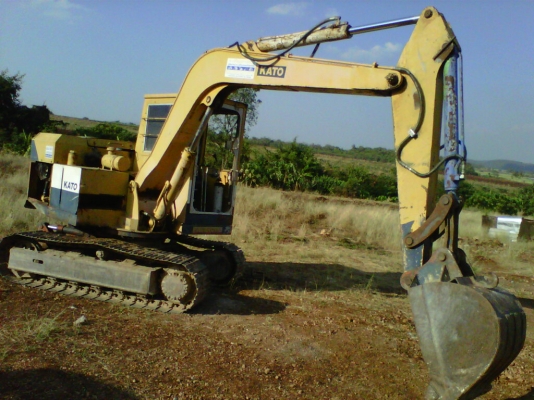 ขายKATOสวยพร้อมใช้ ราคาต่อรองได้ ติดต่อได่ที่คุณ อ๊อฟ พิจิตร 086-737-9991