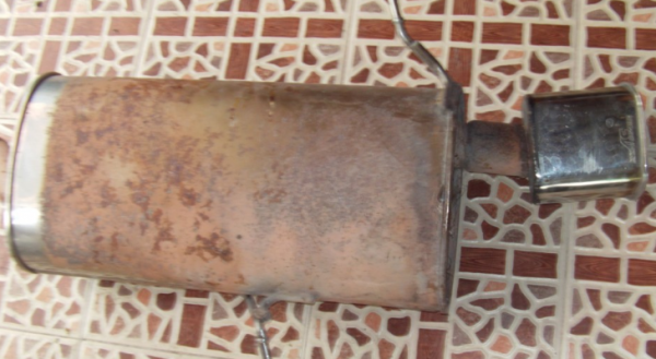 หม้อพักปลายท่อ  AC