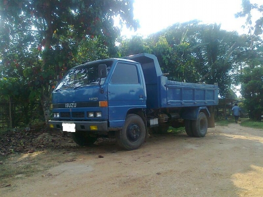 ขายด่วน!..รถหกล้อดั้ม ISUZU NPR ปี 37 รถสวย ทรงดี.