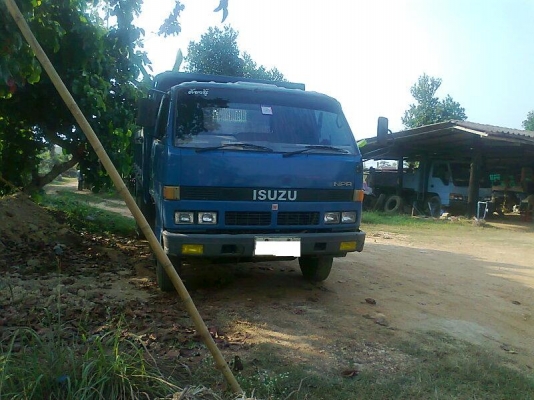 ขายด่วน!..รถหกล้อดั้ม ISUZU NPR ปี 37 รถสวย ทรงดี.