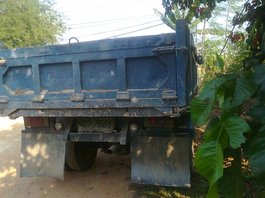 ขายด่วน!..รถหกล้อดั้ม ISUZU NPR ปี 37 รถสวย ทรงดี.