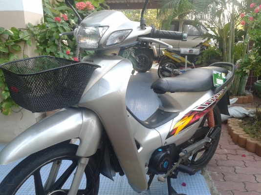 WAVE100 เครื่องดี สีสวย ราคาไม่แพง มีทะเบียนเอกครบพร้อมโอน