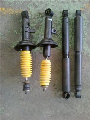 เพื่อนฝากขายโช้คหน้าแถมโช้คหลังติดรถ vigo