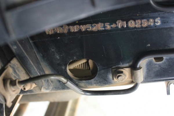 ขายด่วน รถ 6 ล้อ  ISUSU  NPR  130  ปี 50