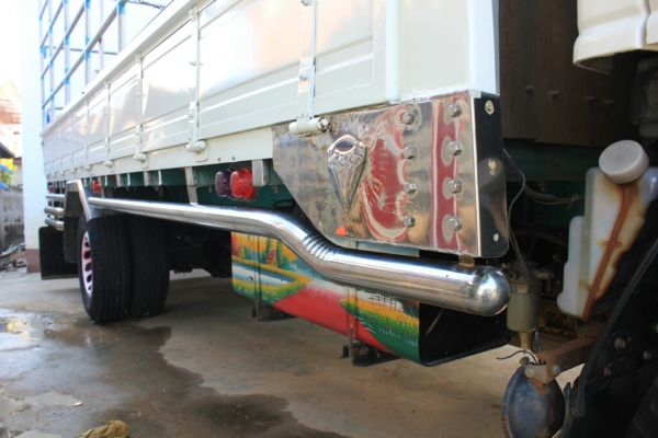 ขายด่วน รถ 6 ล้อ  ISUSU  NPR  130  ปี 50