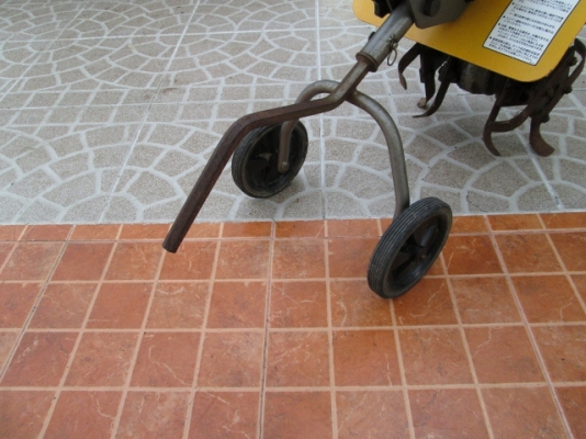 รหัส:12000986เครื่องพรวนดินใช้เครื่องเบนซินขนาด2.5PSเครื่องTU26PFDโรตารี่กว้าง25cm.www.nihonmono.com รหัส:12000986เครื่องพรวนดินใช้เครื่องเบนซินขนาด2.5PSเครื่องTU26PFDโรตารี่กว้าง25cm.www.nihonmono.com