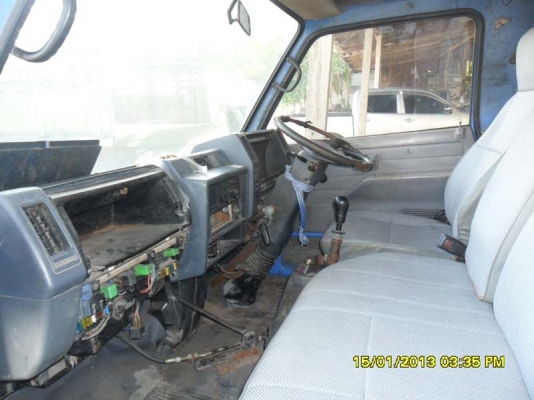 Isuzu NKR55E-7102861 บรรทุกของเหลว 88 แรง 4 สูบ ปี 37 วิ่งได้เลย ต่อรองได้เจ้าของขายเอง