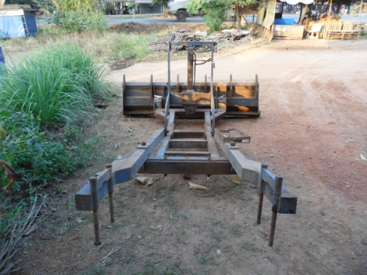 ขาย ชุดดันหน้าฟอร์ด6600 ใบ7ฟุต สภาพดีใช้น้อยมาก รถใส่ชุดตัก