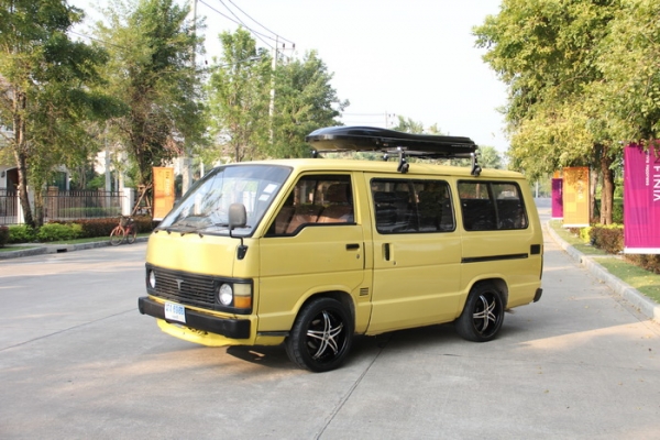 ขายล้อขอบ18 กว้าง 7.5 5รู120 ใส่บีเอ็ม เชฟรุ่นเก่า ของใหม่ ชุดละ9000฿ ขายล้อขอบ18 กว้าง 7.5 5รู120 ใส่บีเอ็ม เชฟรุ่นเก่า ของใหม่ ชุดละ9000฿