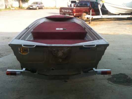 ขายเรือ อลู พร้อมเทลเลอร์ ไม่มีเครื่อง