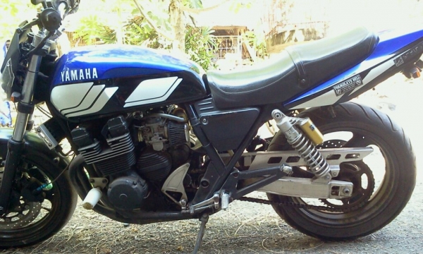 YAMAHA XJR 400ccขายด่วนครับลดกระหน่ำ36000