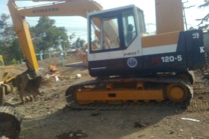 KOMATSU PC120-5 ไฟฟ้าตัด เอวแน่นเฟรมหนาโซ่หนา