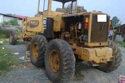 รถเกรดCAT 12F เครื่องแห้ง ปั้มดี เอกสารเล่มทะเบียนสวยมาก