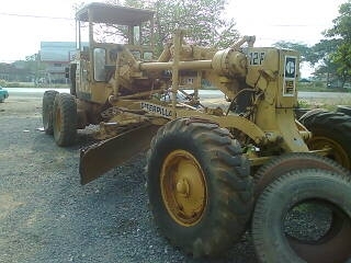 รถเกรดCAT 12F เครื่องแห้ง ปั้มดี เอกสารเล่มทะเบียนสวยมาก