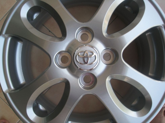 ขายล้อแม็กเดิม TOYOTA VIOS ขอบ 15"x5.5" et 45 4รู100 +ยางปี 10,11(081-3747940)