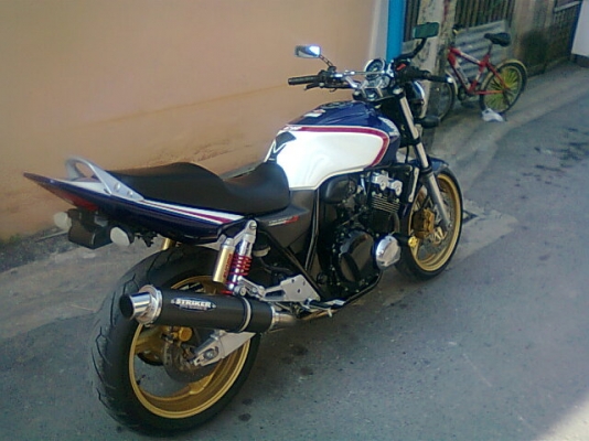 (มาใหม่คับ)ขายcb400 เทค3 ปลายปี06. inv.+สรรพสามิต+พรบ.แท้ๆครบๆคับต่อรองได้นะคับ (มาใหม่คับ)ขายcb400 เทค3 ปลายปี06. inv.+สรรพสามิต+พรบ.แท้ๆครบๆคับต่อรองได้นะคับ