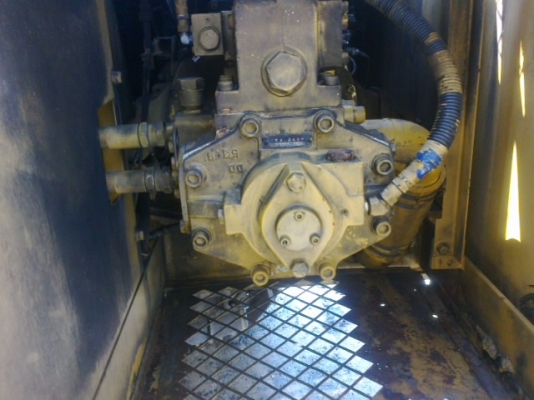 ขายรถแมคโคMS110เก่านอกสภาพสวยเดิมๆ ขายรถแมคโคMS110เก่านอกสภาพสวยเดิมๆ