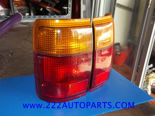 ไฟท้าย โตโยต้า เซิฟ LN130 รุ่นแรก