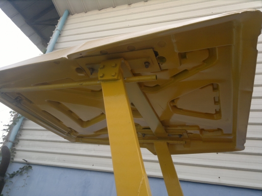 รถแทรกเตอร์ KOMATSU D20P-6 เกียร์ตัด รถนอกนำเข้า สภาพดี มากๆๆ ใช้งานน้อย ไม่เคยใช้ในไทย ติดต่อ มานะ 085-9049669