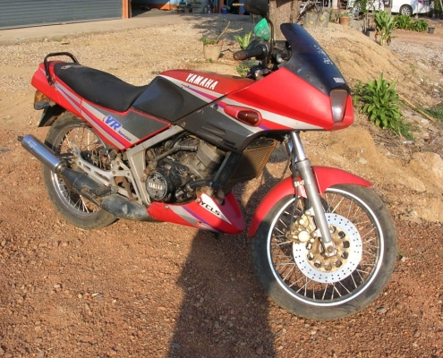 ขายด่วน Yamaha VR ราคาเบาๆ ขายด่วน Yamaha VR ราคาเบาๆ