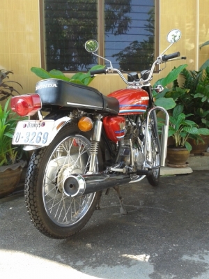 ขายด่วน HONDA CG125 ทะเบียนเต็ม พร้อมโอนร้อนเงิน 33000 บาทมาเอาเลย ขายด่วน HONDA CG125 ทะเบียนเต็ม พร้อมโอนร้อนเงิน 33000 บาทมาเอาเลย