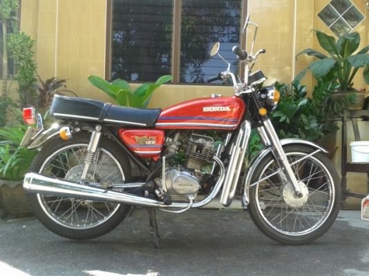 ขายด่วน HONDA CG125 ทะเบียนเต็ม พร้อมโอนร้อนเงิน 33000 บาทมาเอาเลย ขายด่วน HONDA CG125 ทะเบียนเต็ม พร้อมโอนร้อนเงิน 33000 บาทมาเอาเลย