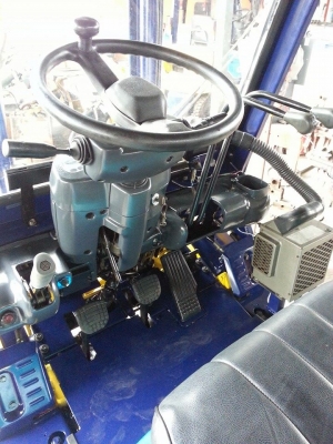 ขาย ฟอล์คลิฟต์ 1.5 ตัน KOMATSU FG15T-16 ขาย ฟอล์คลิฟต์ 1.5 ตัน KOMATSU FG15T-16