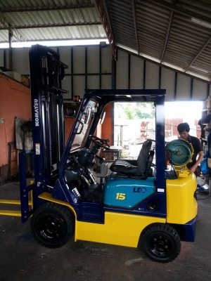 ขาย ฟอล์คลิฟต์ 1.5 ตัน  KOMATSU FG15T-16