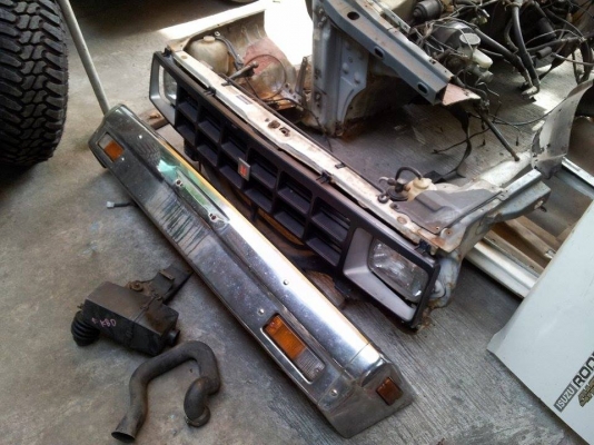 อะไหล่ KB 4wd คอจิ้งหรีด แบ็คหลัง ฝากระโปรง ประตู เบาะผ้า