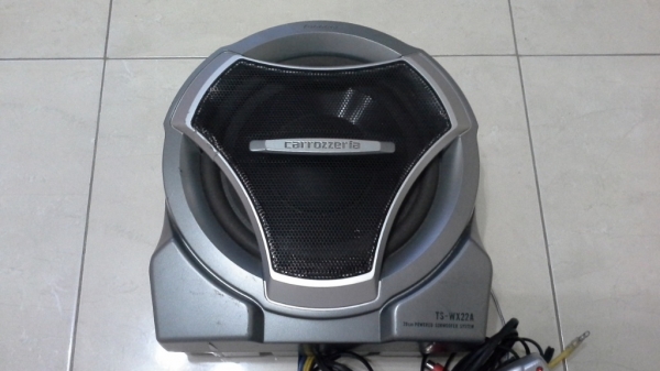 Sub Box Pioneer Carozzeria แบบแอมป์ในตัว วางใต้เบาะนั่ง