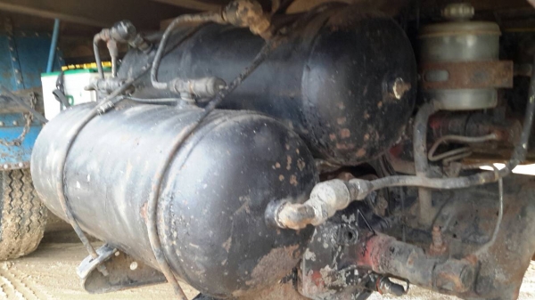 HINO FL 177 LA ฮีโน่ FL 177 LA กระบะไม้ชแล๊ก