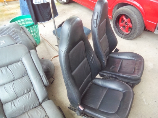 ขายเบาะ BMสปอรต์ไฟฟ้าหนังสวยๆเลย1คู่8500 0898128457จัดส่งทั่วประเทศ