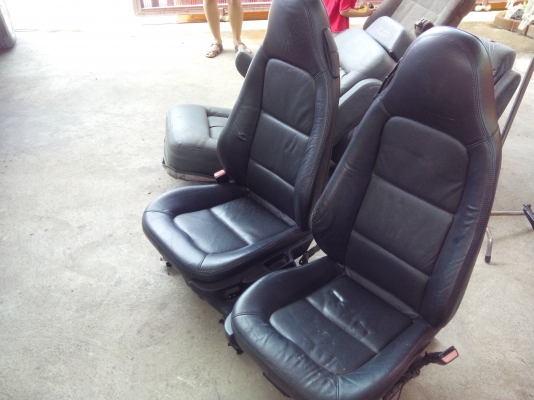 ขายเบาะ BMสปอรต์ไฟฟ้าหนังสวยๆเลย1คู่8500 0898128457จัดส่งทั่วประเทศ