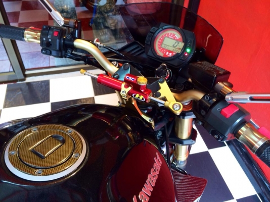 T&amp;T BIKE RAMA2 ขาย KAWAZAKI Z1000 ปี06 เอกสารinv+สรรพสามิต พรบ.ครบ รถสภาพนางฟ้า ของแต่งเต็มคันราคา195000