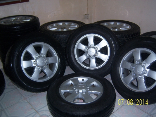 แม็กพร้อมยาง 245 70 16 พร้อมยาง