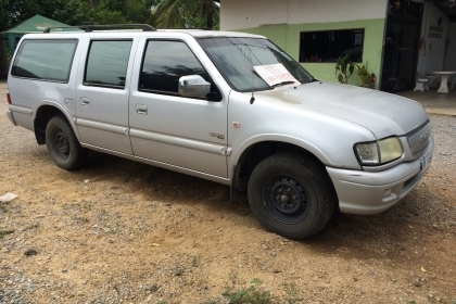 ขาย isuzu tripper 4 ประตู 9ที่นั่ง เครื่อง3000 เกียร์ธรรมดา ปี2001 ขาย isuzu tripper 4 ประตู 9ที่นั่ง เครื่อง3000 เกียร์ธรรมดา ปี2001
