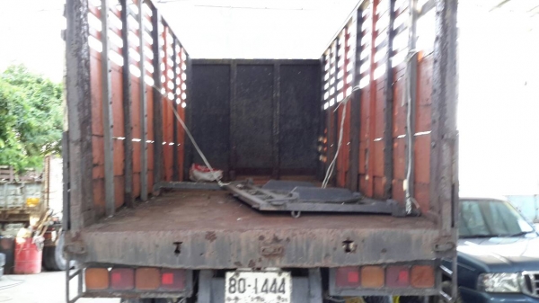 อีซูซุ สิบล้อดั้มพ์ ISUZU JCM 90