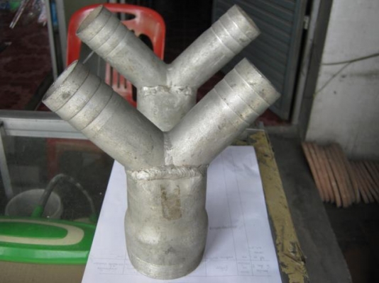 หัวแยกน้ำจากเครื่องสูบ( 1ออก2)มีมา 2 ตัว