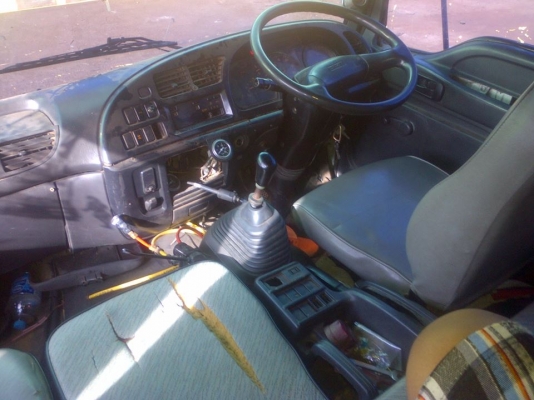 (เดคก้า)  IZUZU DECA 270 สองเพลา สิบล้อ ยกดั้ม สภาพสวยยางดี 1,300,000 บาท